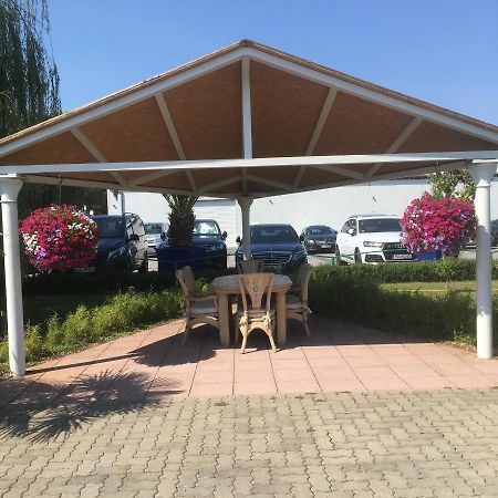 Havel Marin Gmbh Villa Бранденбург Екстериор снимка